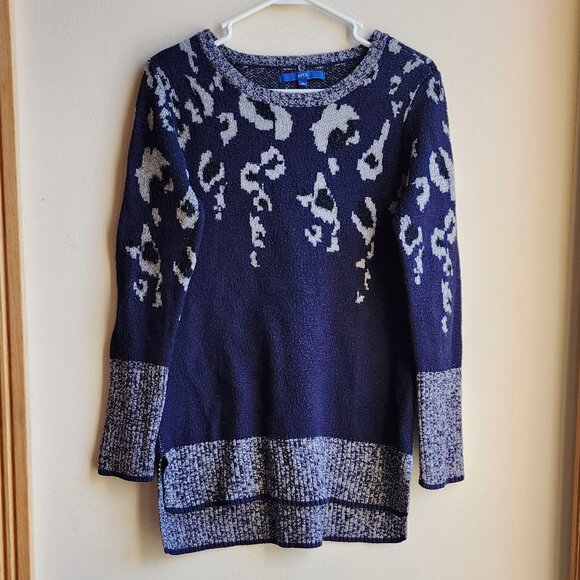 Apt. 9 Blue/Gray Abstract Animal Print Scoop Neck Sweater Size Medium - Picture 6 of 13